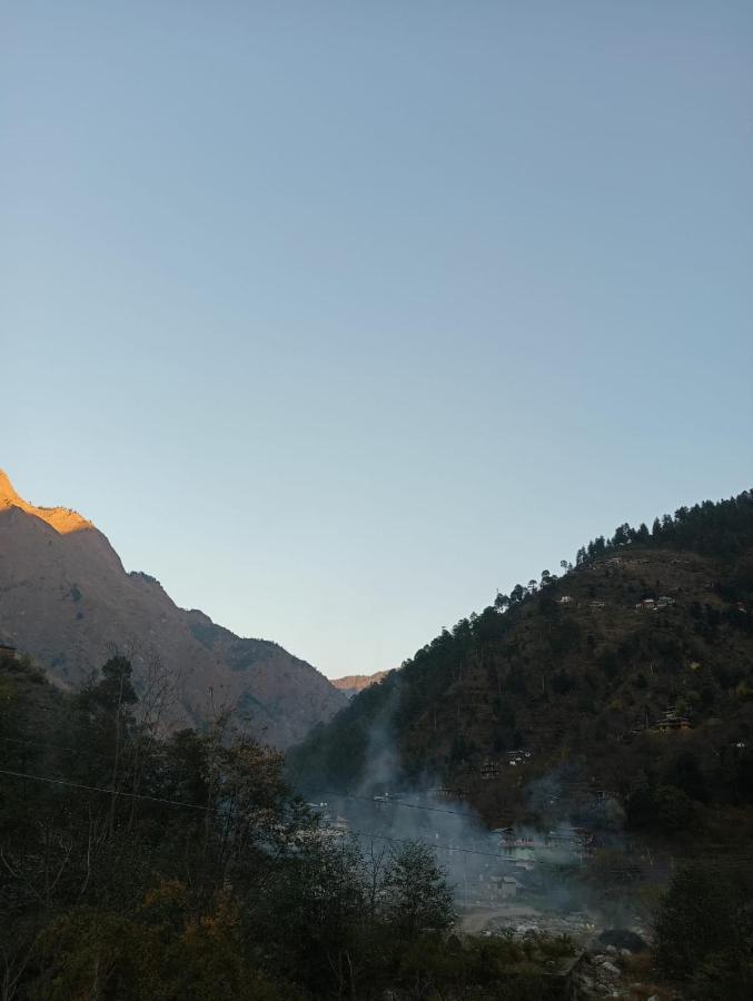 Rrr Resorts Tirthan Valley By Rrr Hotels & Resorts Banjar Экстерьер фото